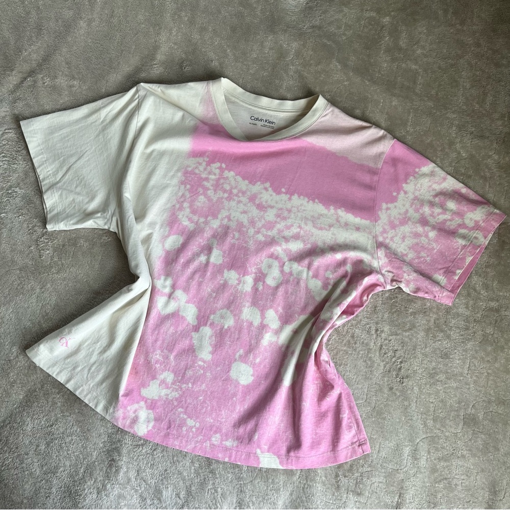 Calvin Klein Women’s Graphic Art Tee Crew Neck Size XL